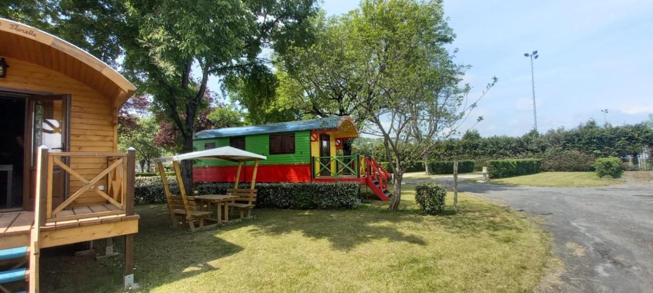 Camping De Rouergue วีย์ฟร็องเช-เดอ-ฮูแอเก ภายนอก รูปภาพ