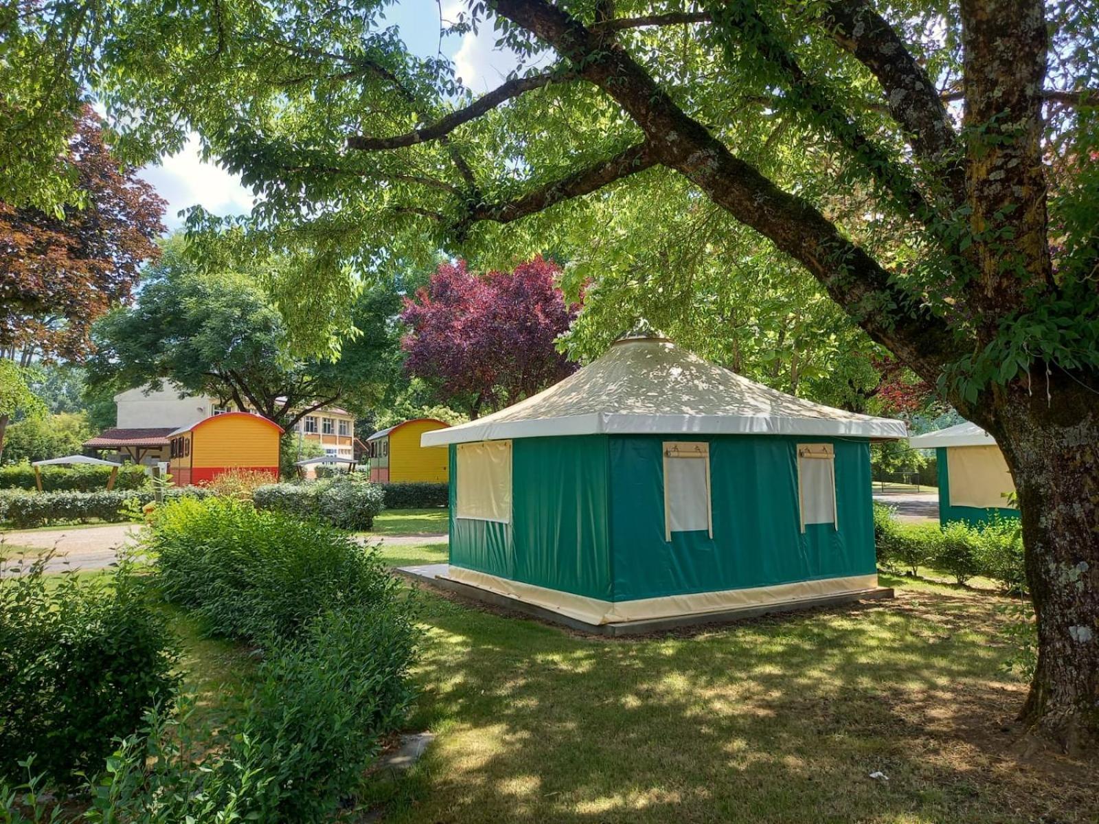 Camping De Rouergue วีย์ฟร็องเช-เดอ-ฮูแอเก ภายนอก รูปภาพ